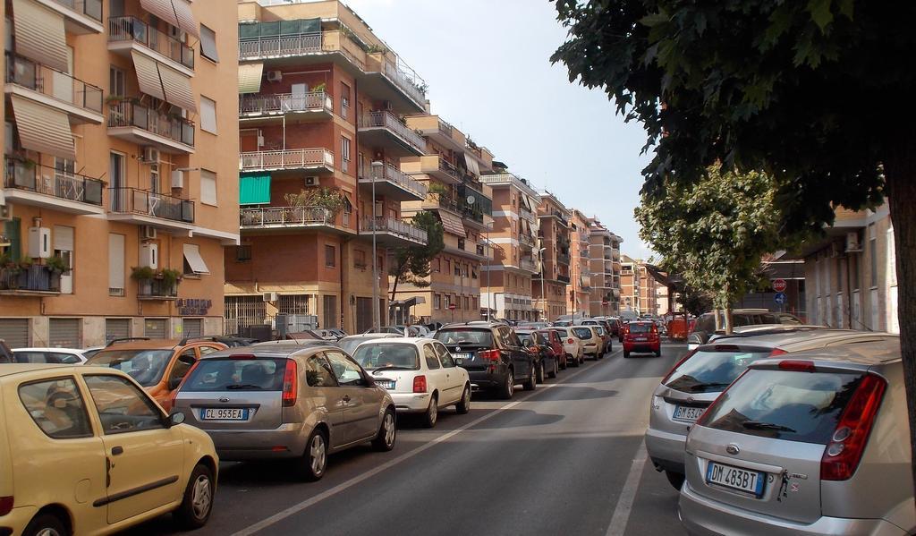 Готель Roma Tourist House Екстер'єр фото